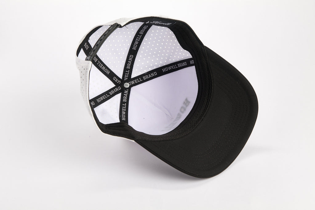 HOWELL WOLF PERFORMANCE HAT