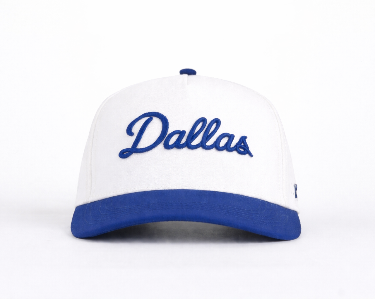 DALLAS SCRIPT PERFORMANCE HAT - WHITE/ROYAL
